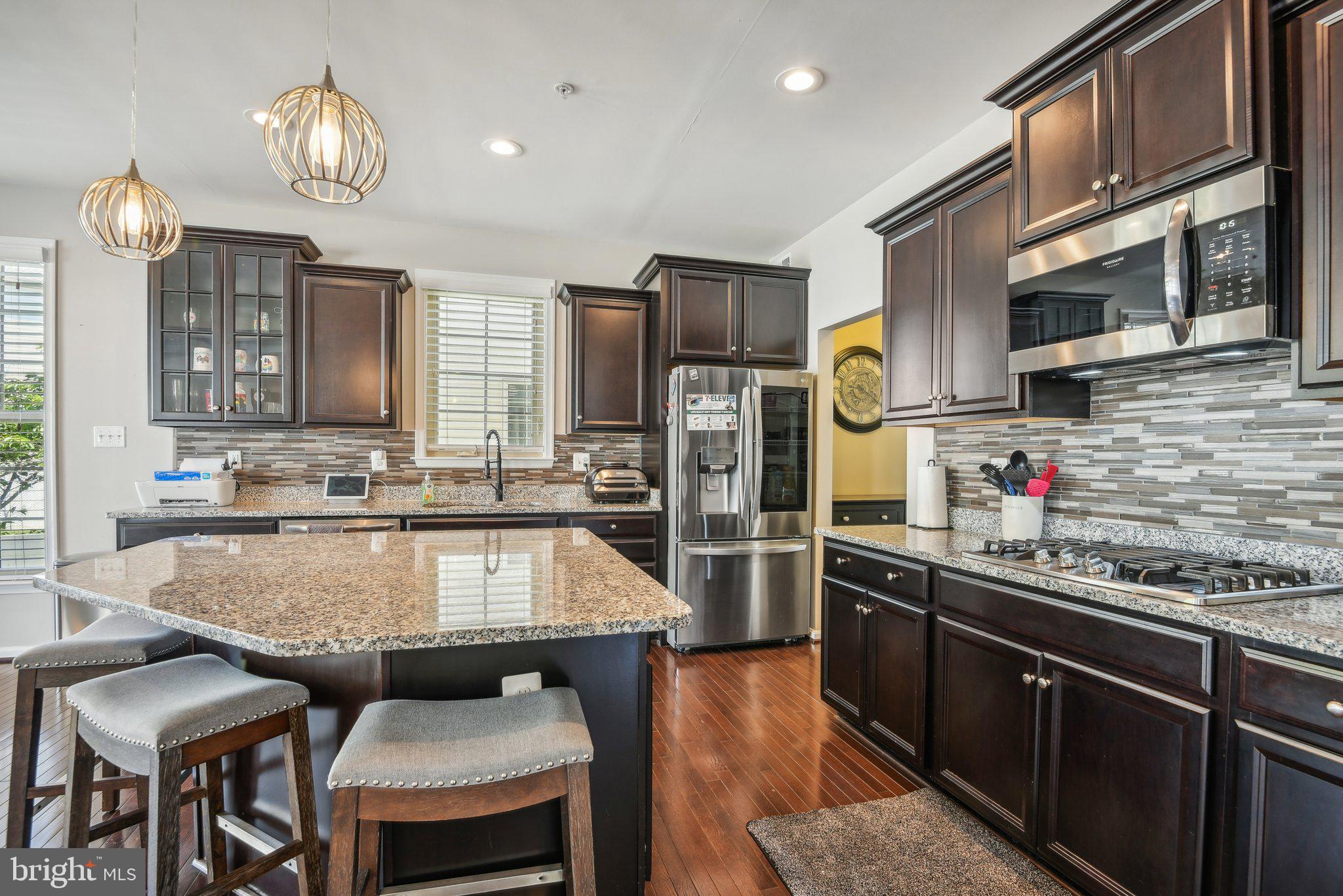 WOODMORE TOWNE CENTRE - Residential