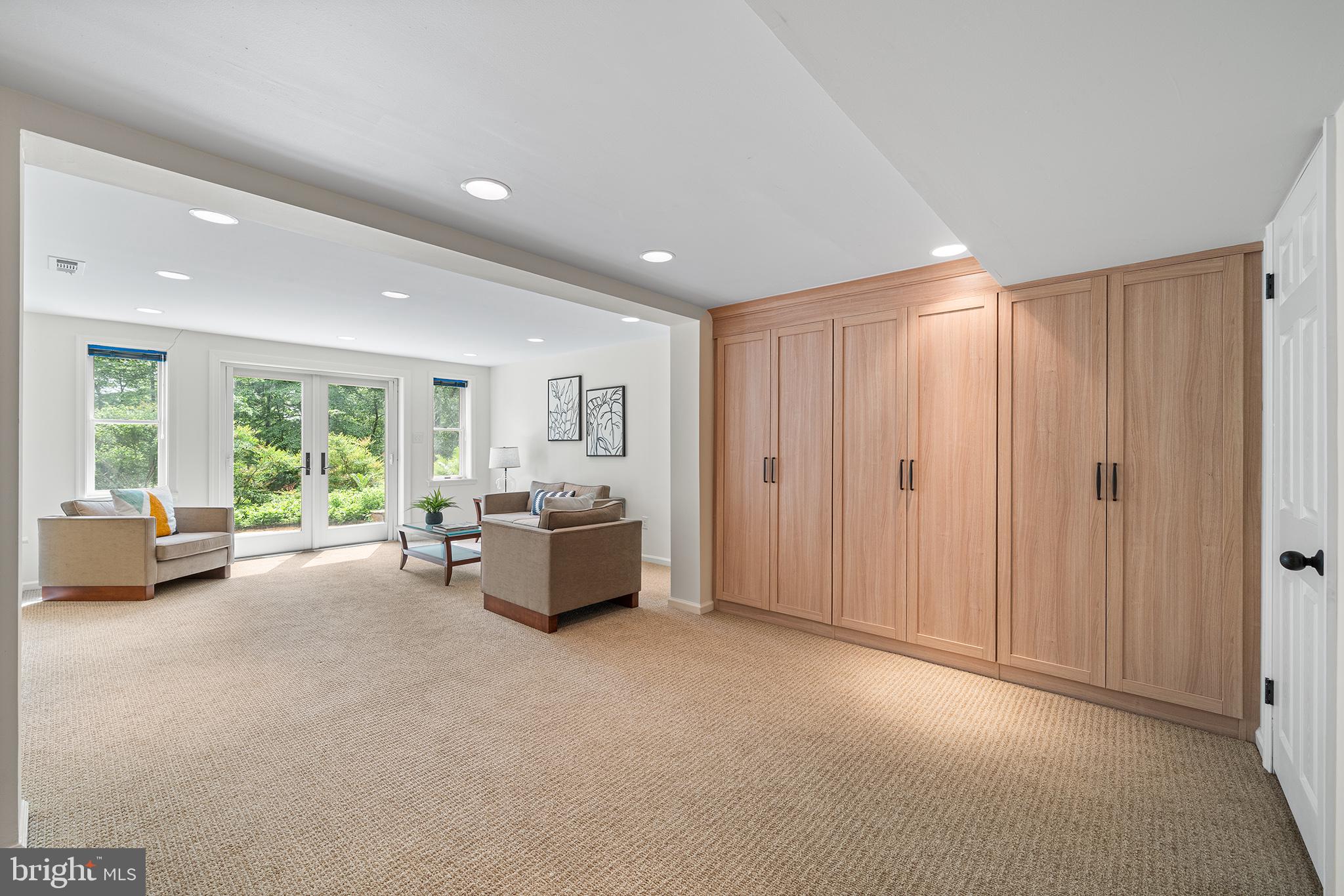 VALLEY FORGE MTN - Residential