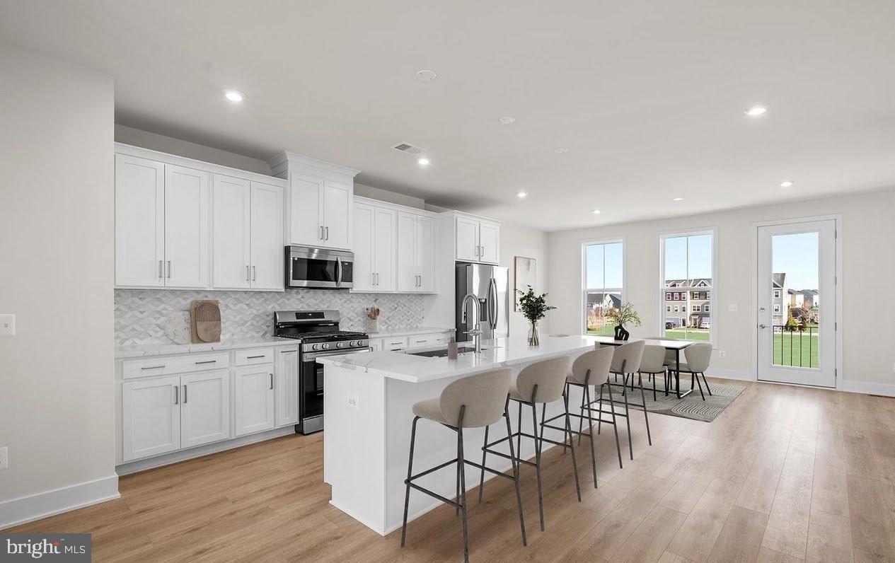 SNOWDEN BRIDGE - Residential Lease