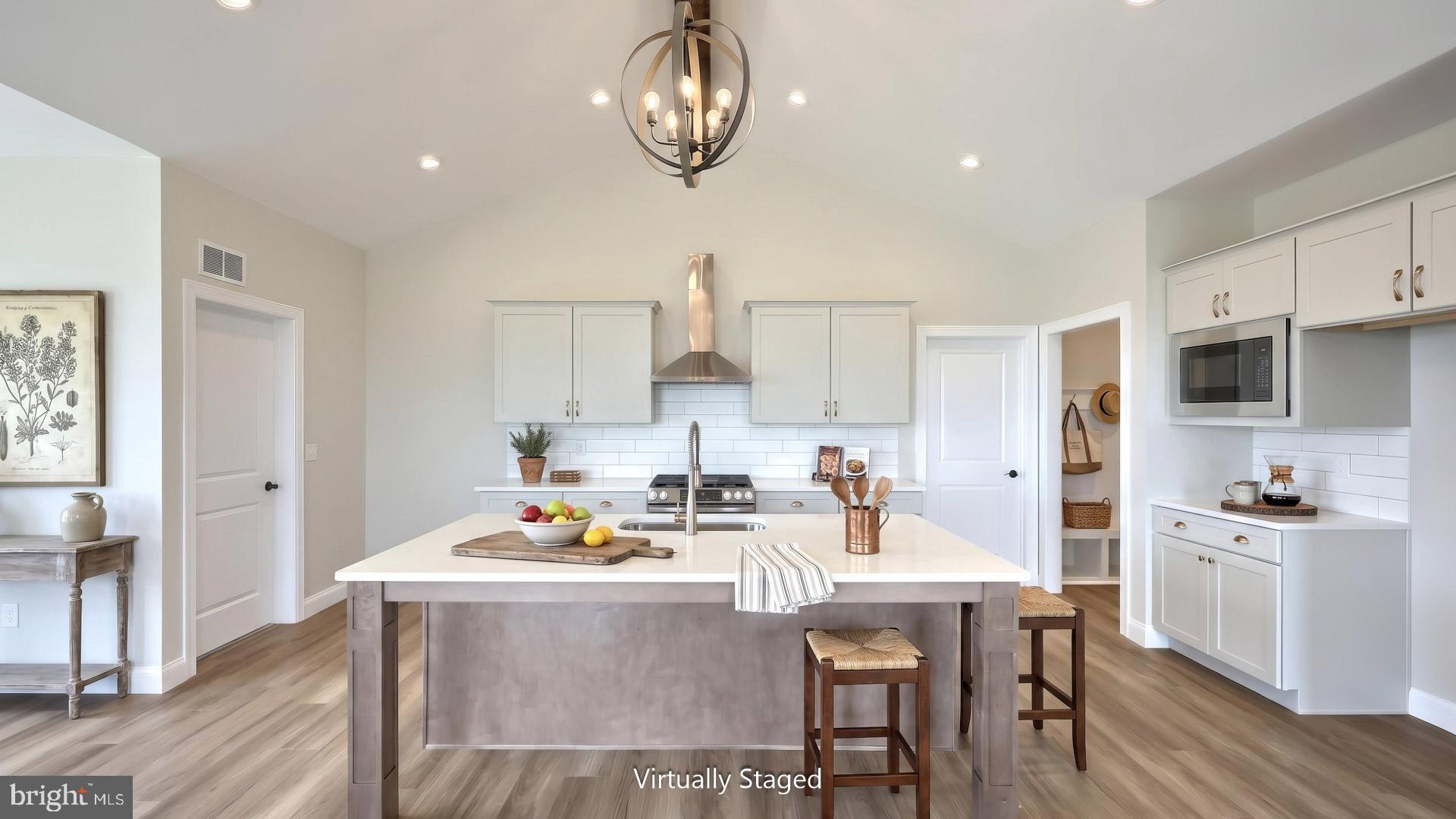 WINDING CREEK - Residential
