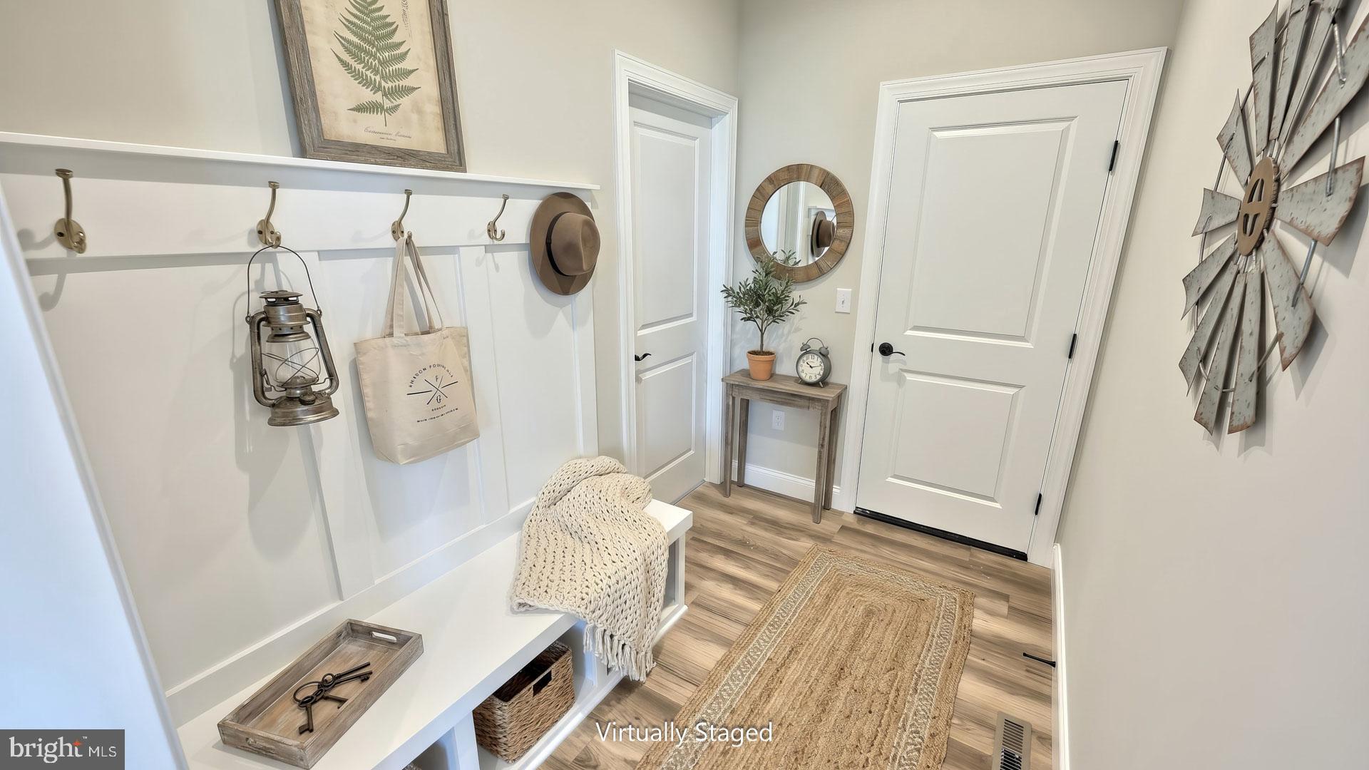 WINDING CREEK - Residential