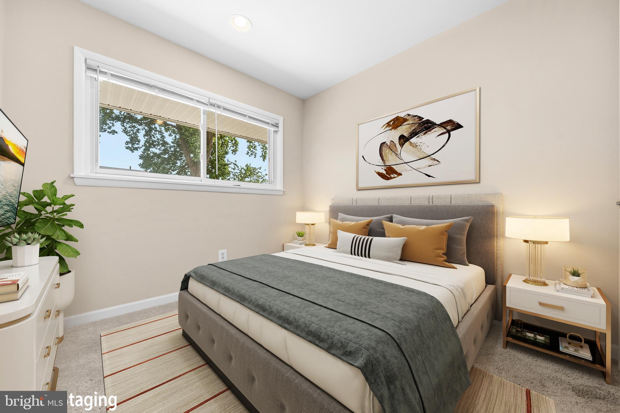 HOLLY PARK - Residential