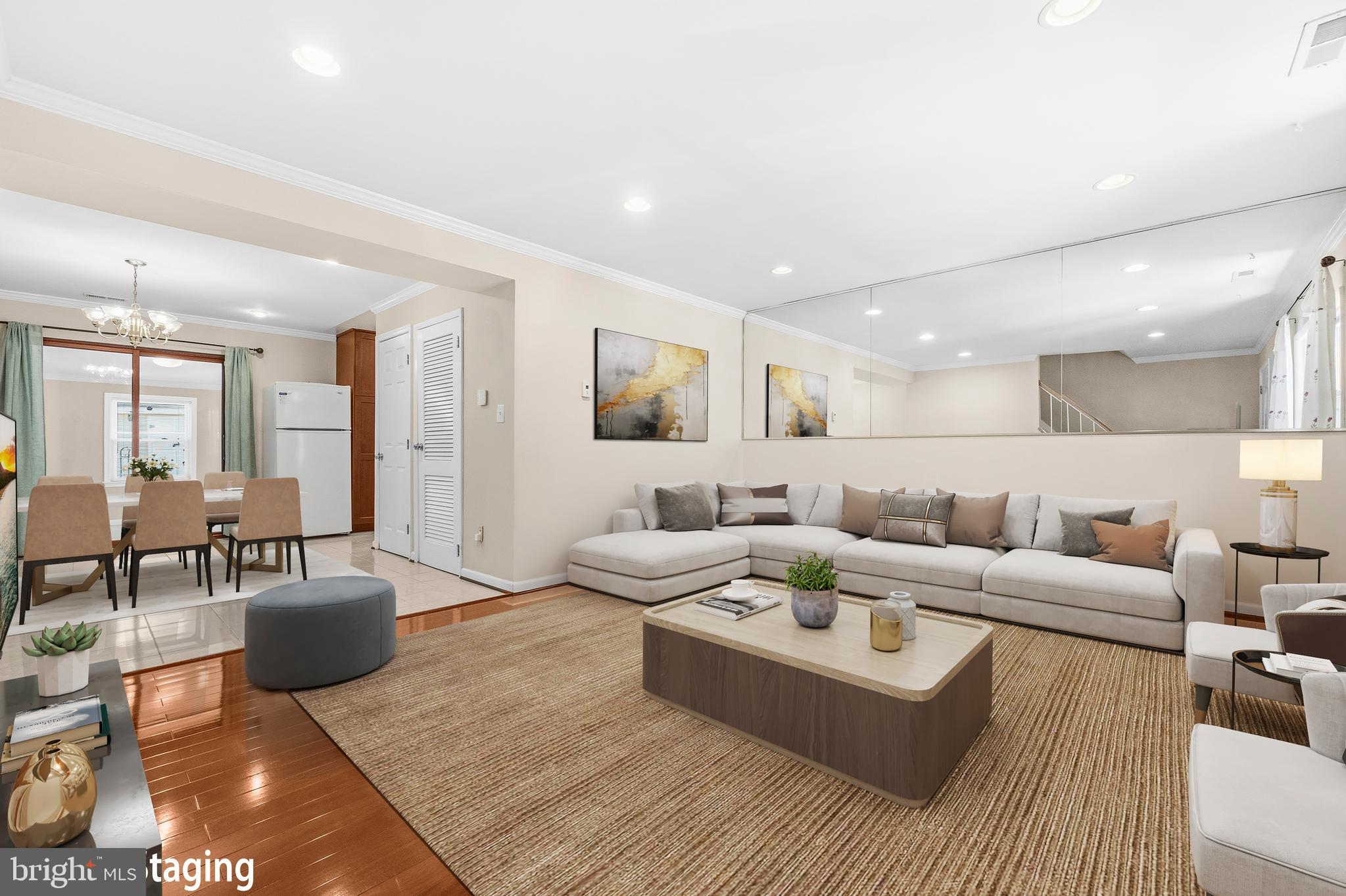 HOLLY PARK - Residential