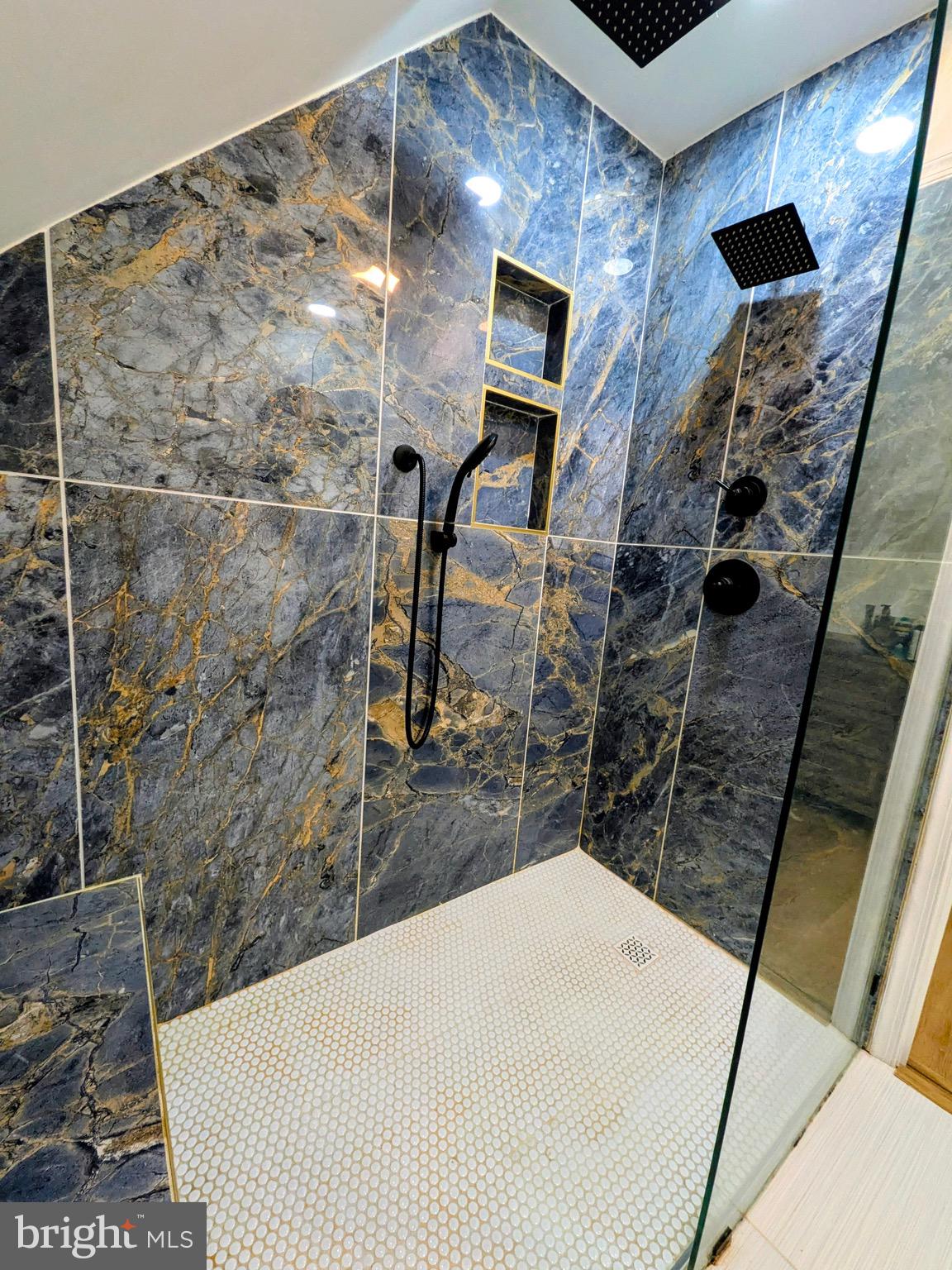 CHESAPEAKE ESTATES - Residential