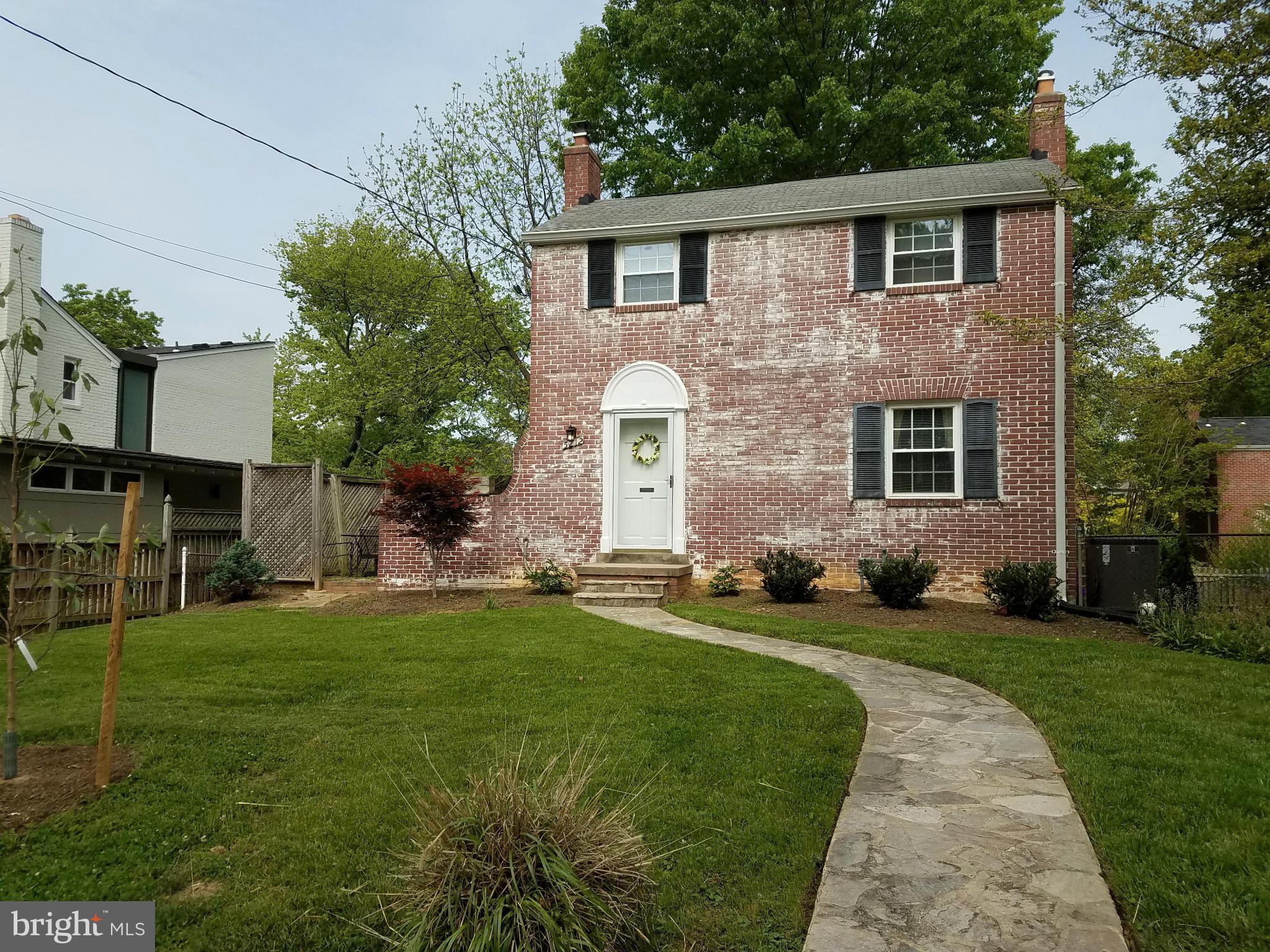 GREENACRES - Residential Lease