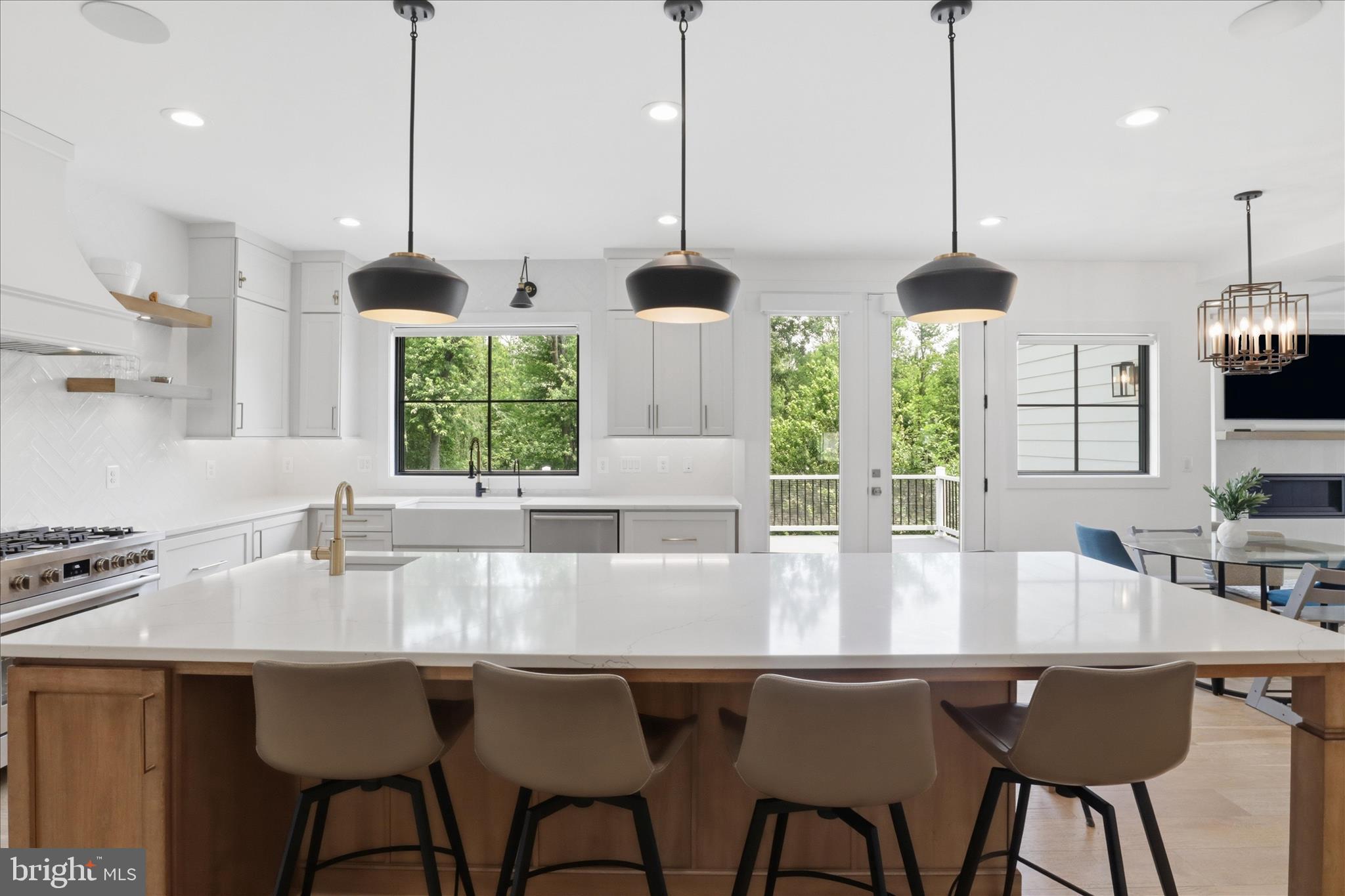 EAST VIENNA WOODS - Residential