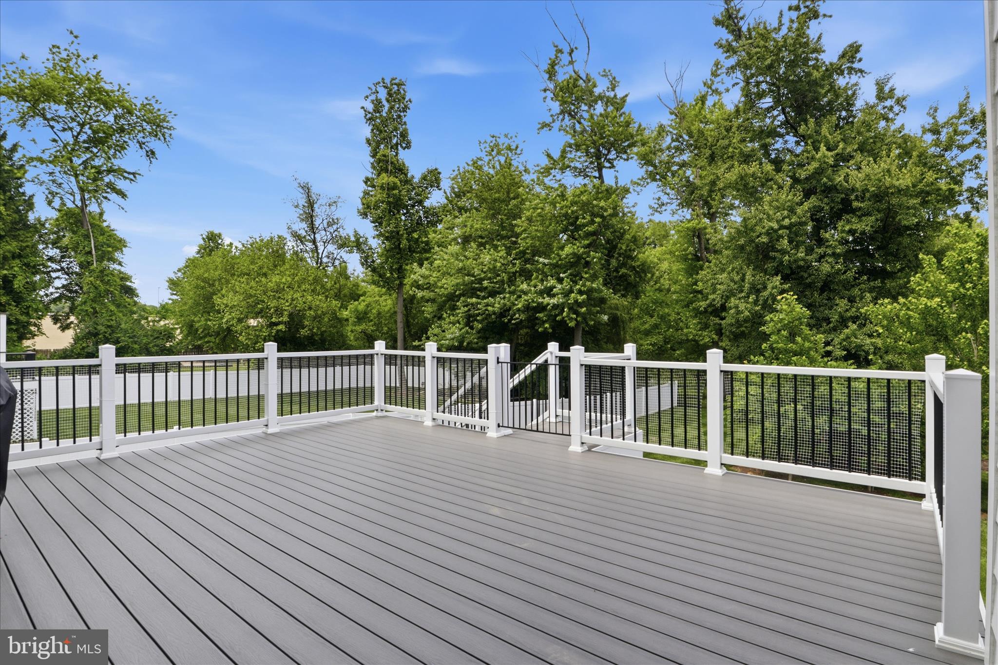 EAST VIENNA WOODS - Residential