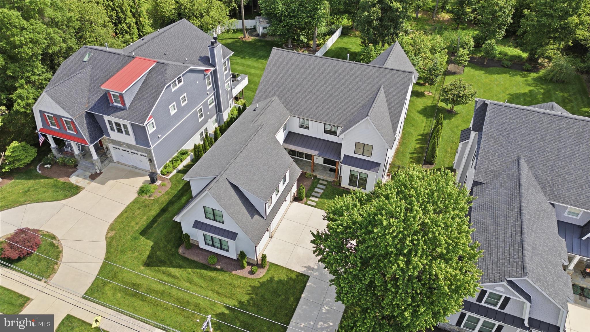 EAST VIENNA WOODS - Residential