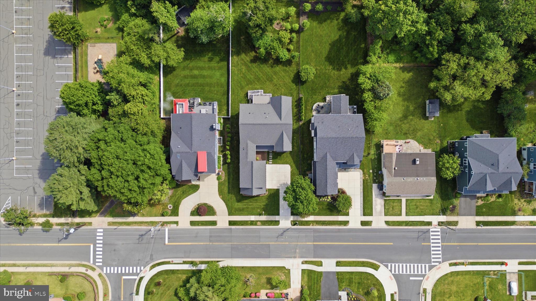 EAST VIENNA WOODS - Residential