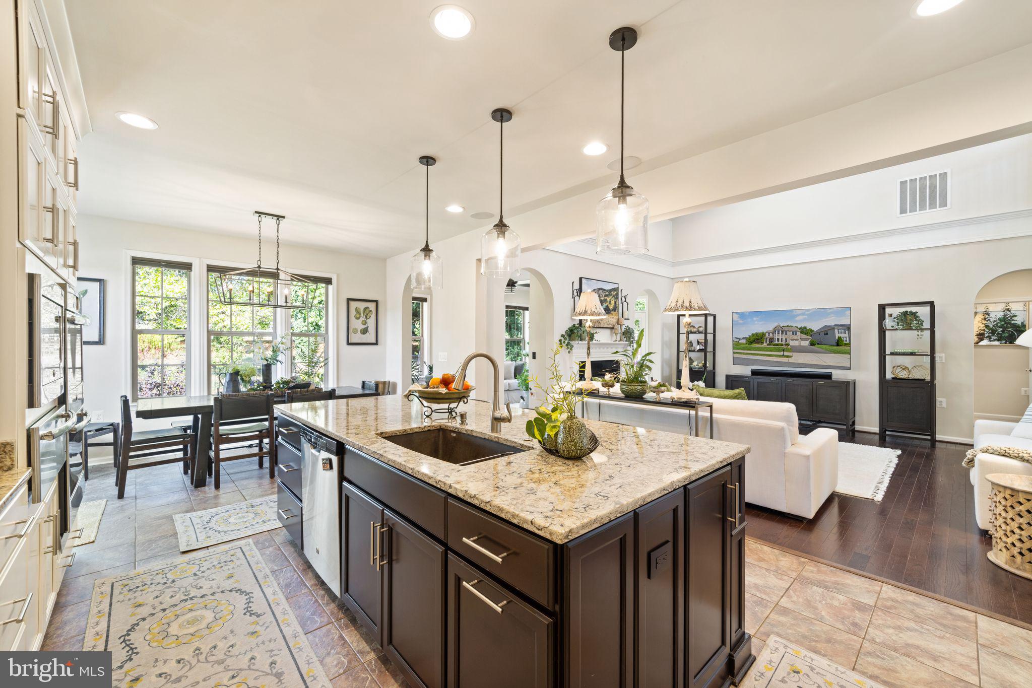 BRENTWOOD SPRINGS - Residential