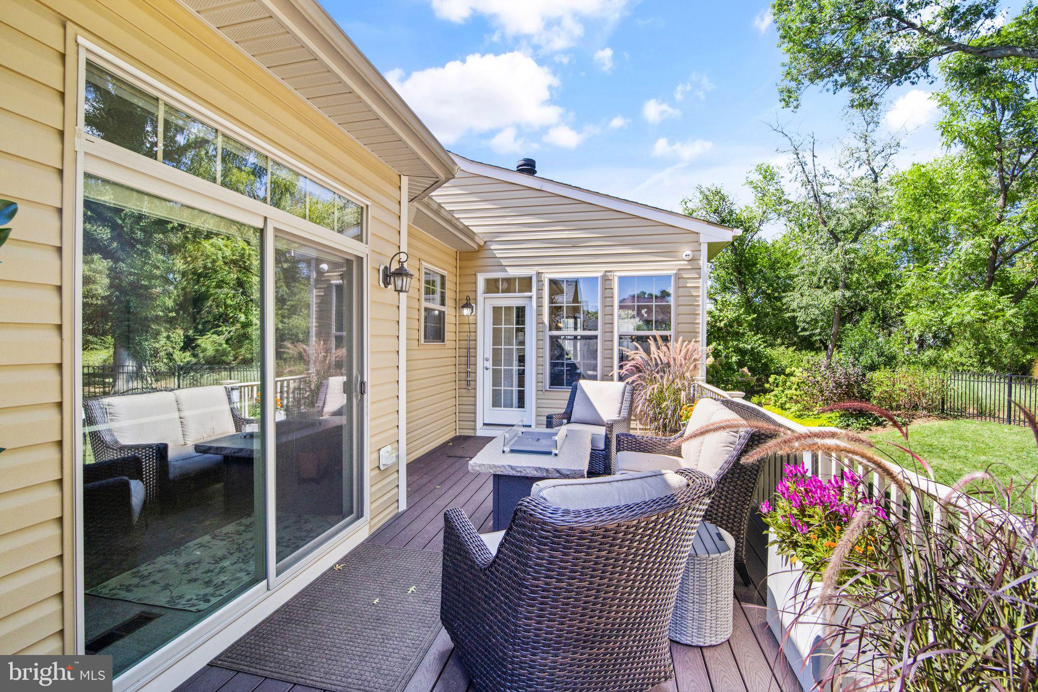 BRENTWOOD SPRINGS - Residential