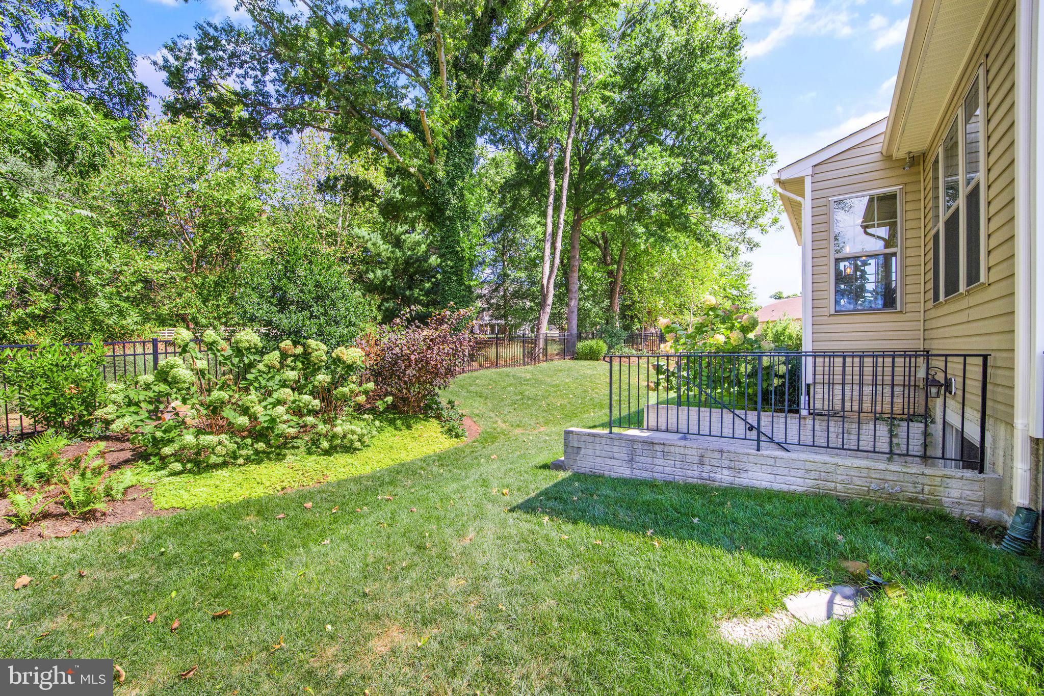 BRENTWOOD SPRINGS - Residential
