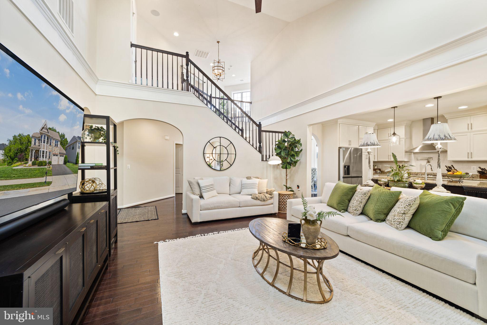 BRENTWOOD SPRINGS - Residential