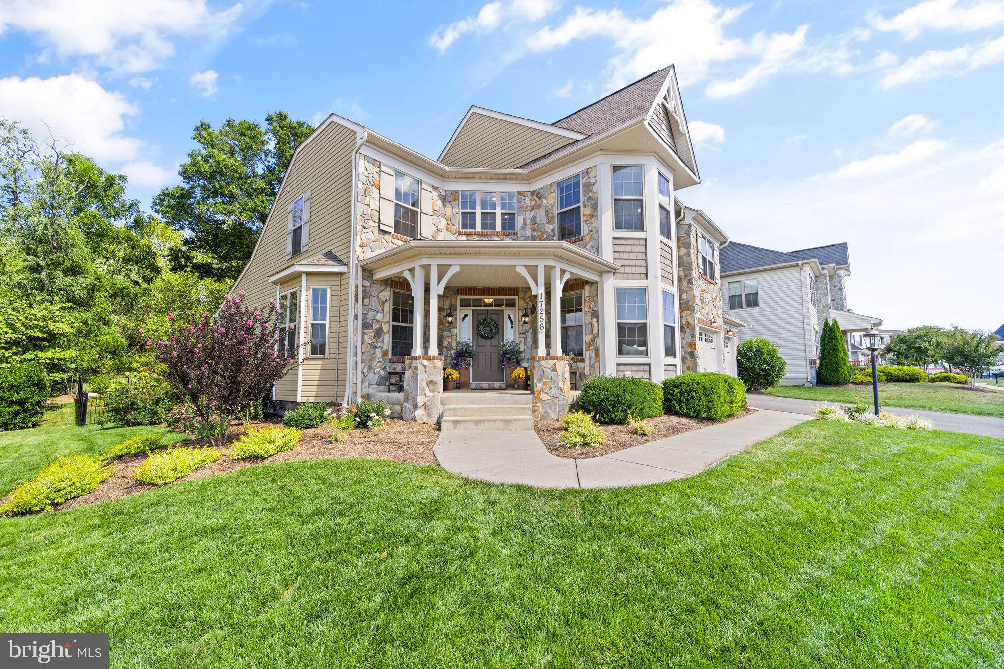 BRENTWOOD SPRINGS - Residential