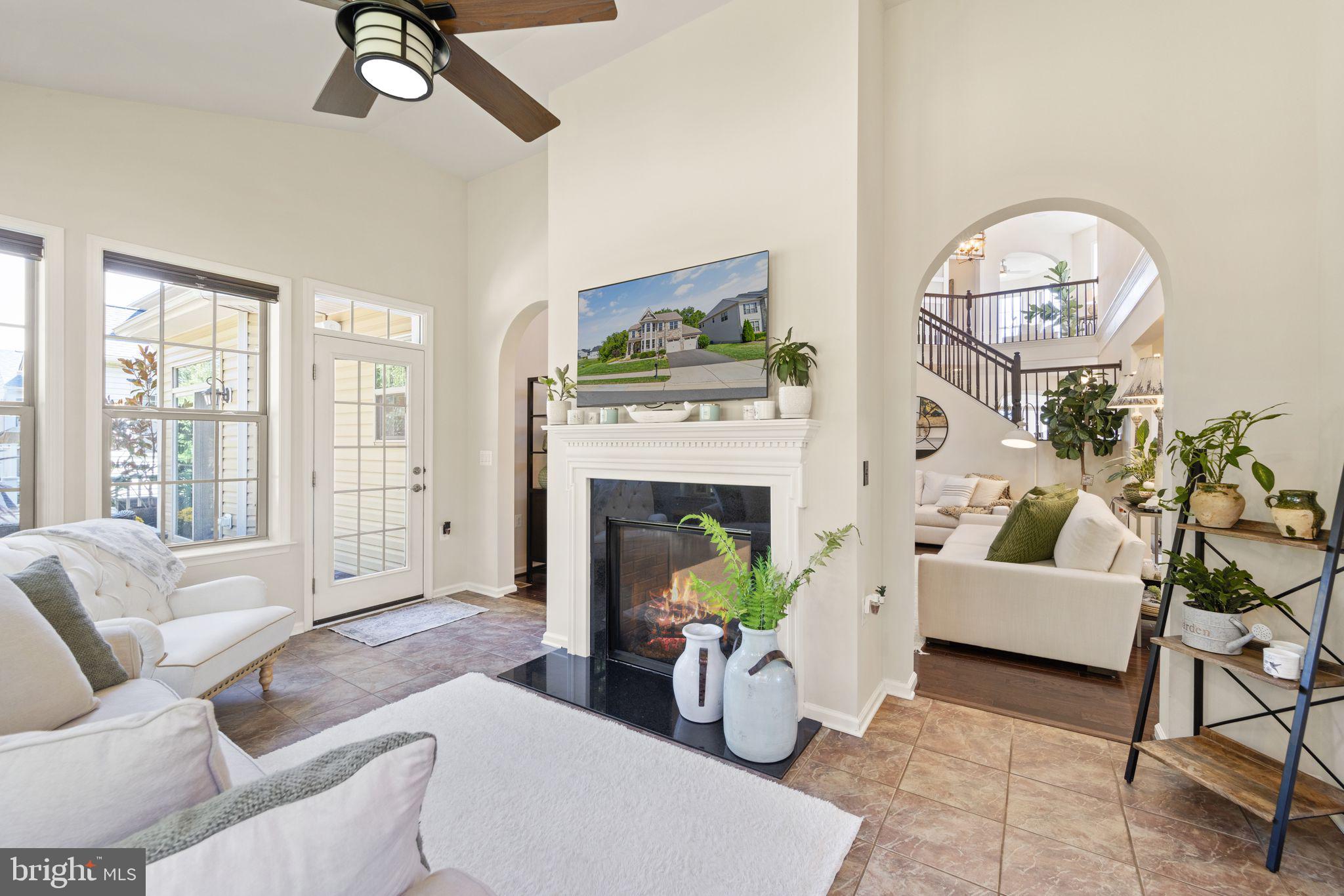 BRENTWOOD SPRINGS - Residential