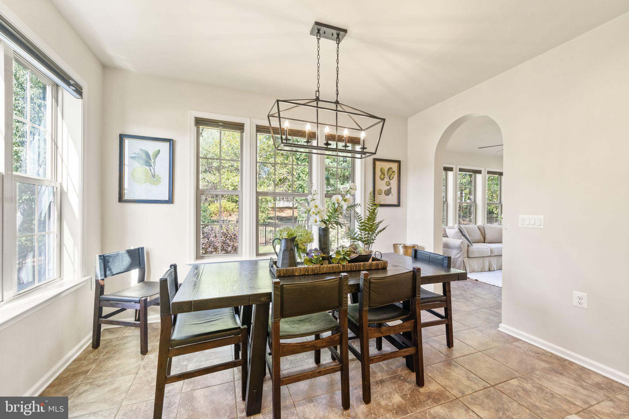 BRENTWOOD SPRINGS - Residential