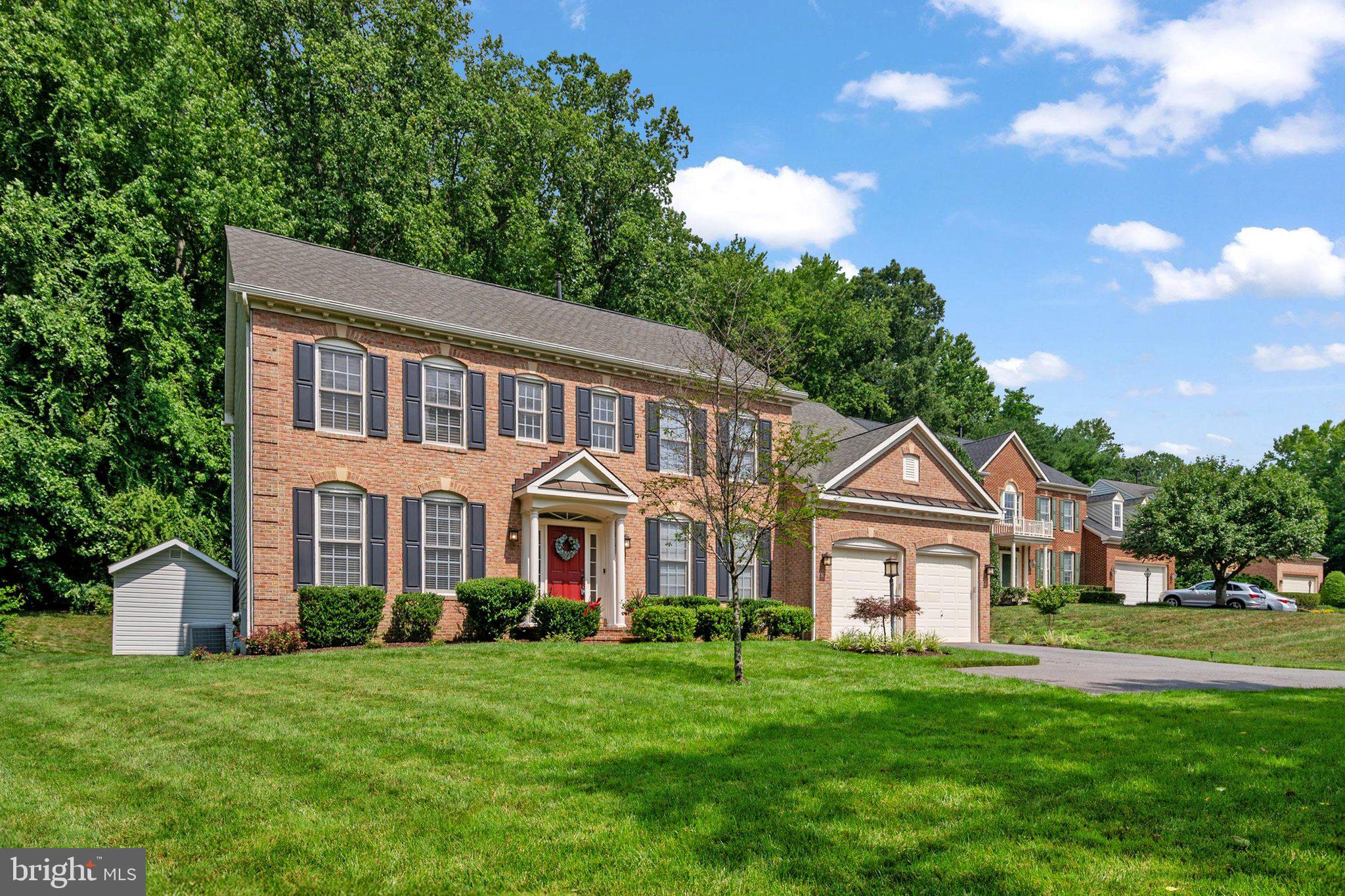 SOUTH RIVER COLONY - Residential