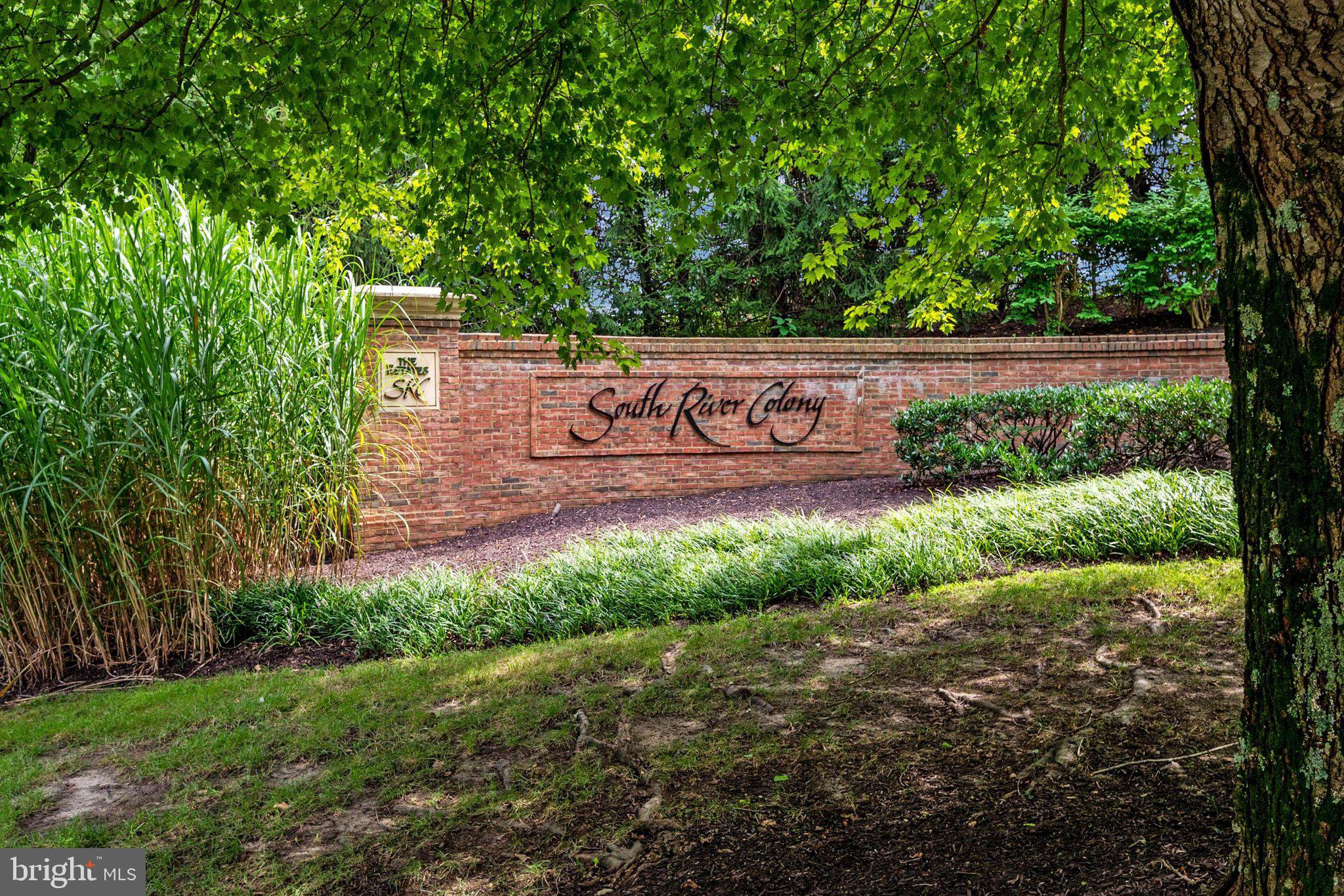 SOUTH RIVER COLONY - Residential