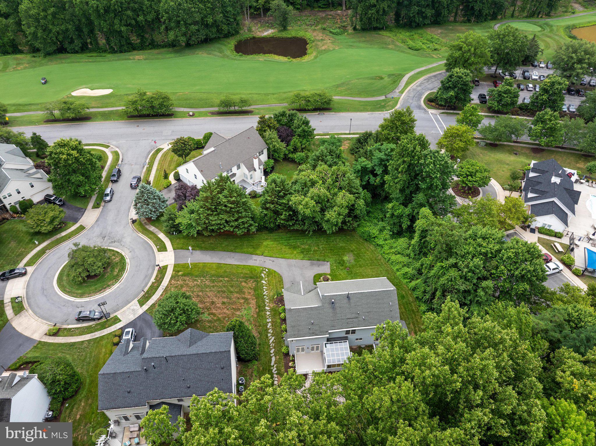 SOUTH RIVER COLONY - Residential