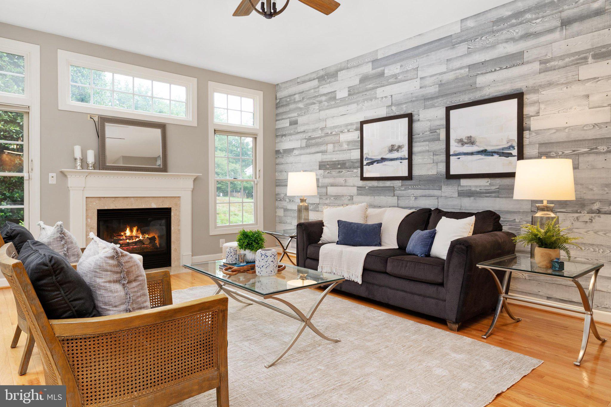 SOUTH RIVER COLONY - Residential