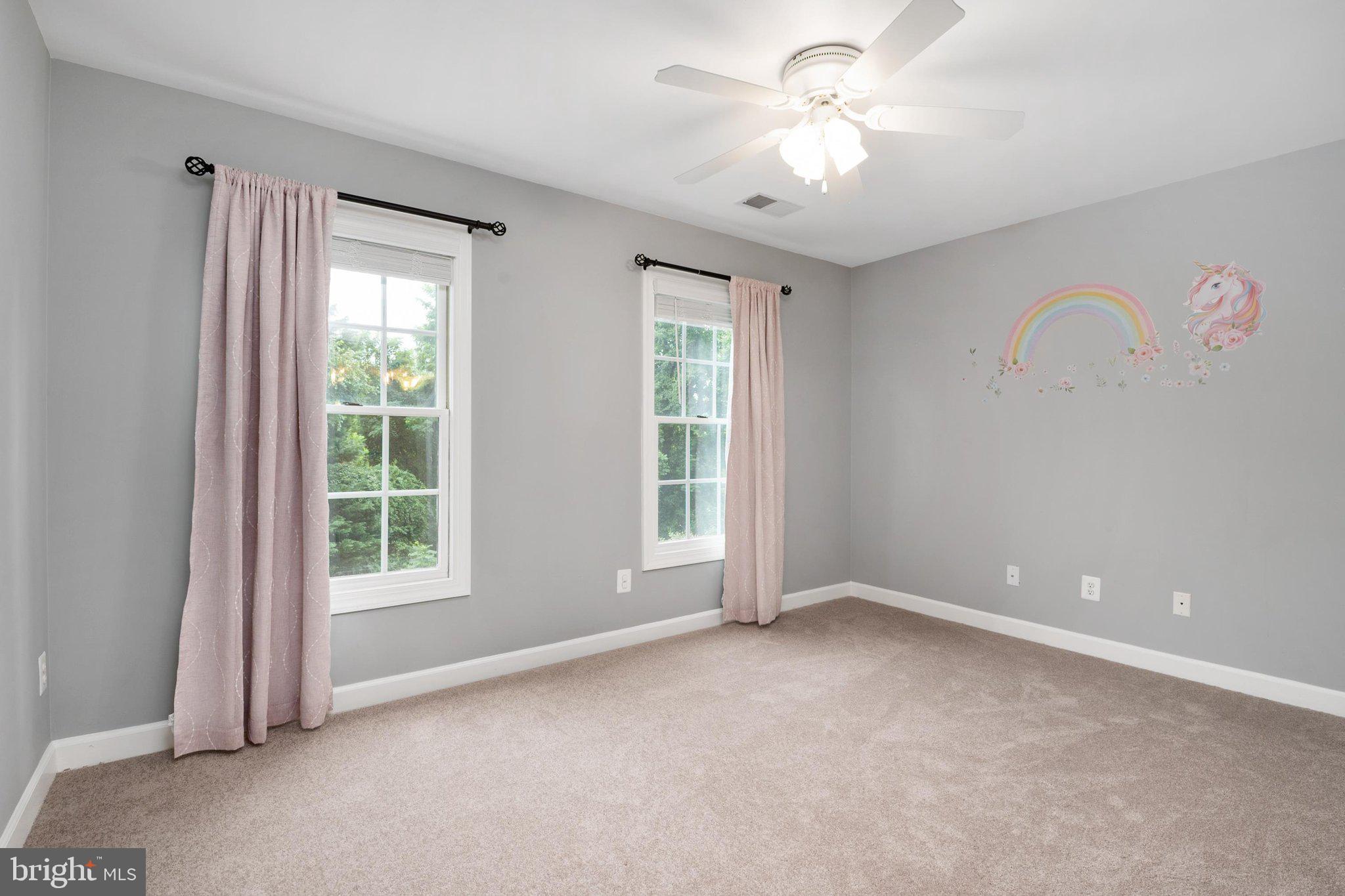 SOUTH RIVER COLONY - Residential