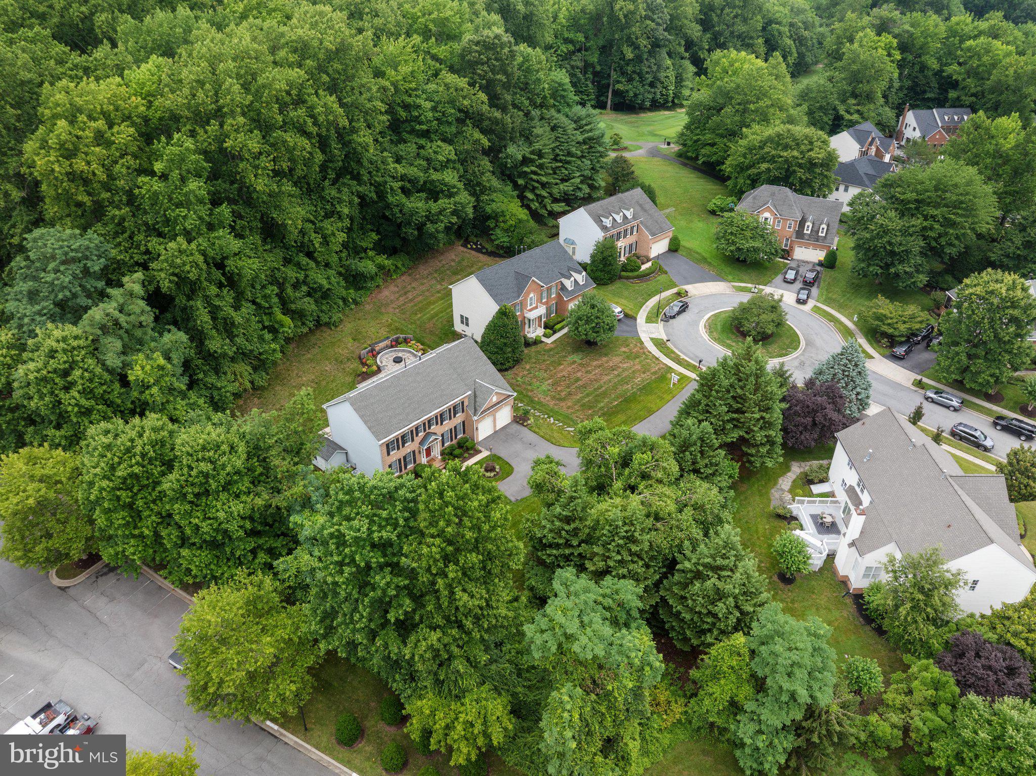 SOUTH RIVER COLONY - Residential