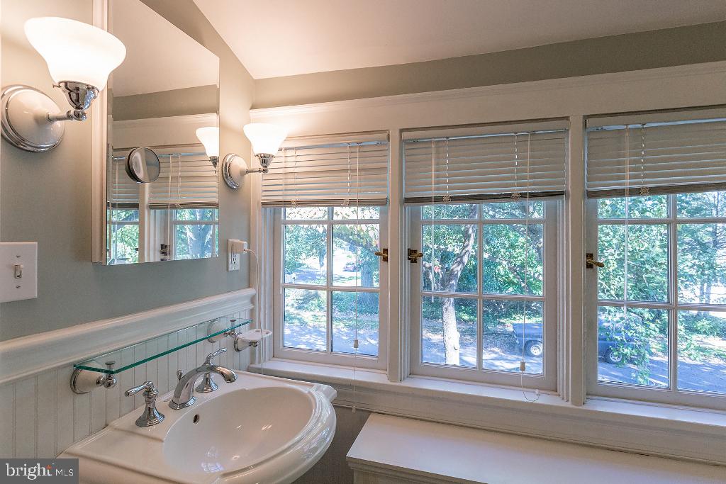 GRANDVIEW HEIGHTS - Residential