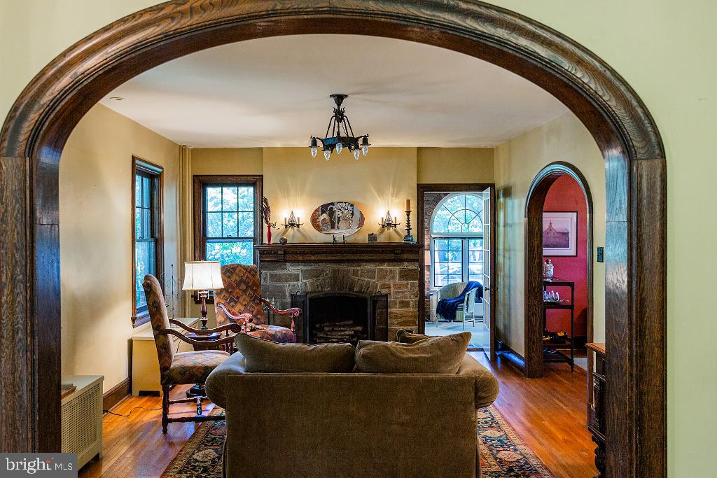 GRANDVIEW HEIGHTS - Residential