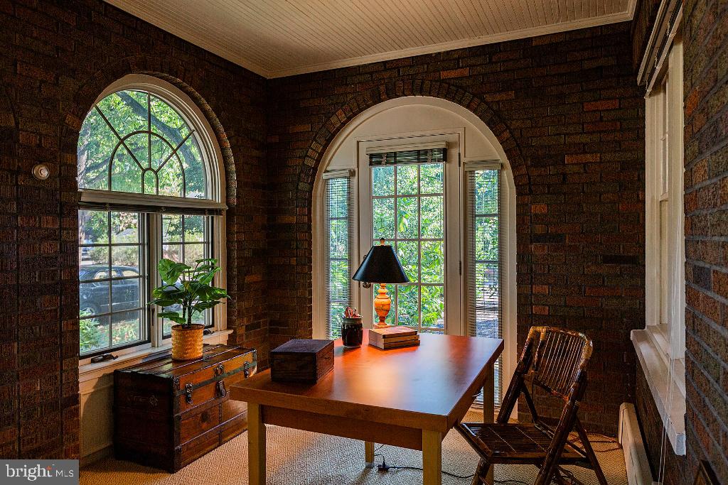 GRANDVIEW HEIGHTS - Residential