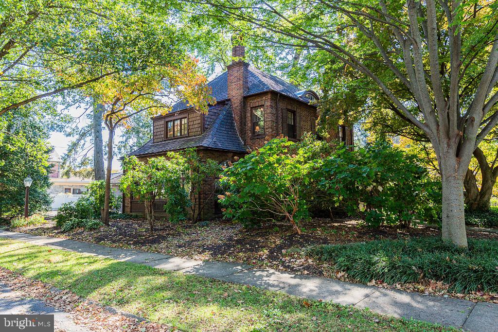 GRANDVIEW HEIGHTS - Residential