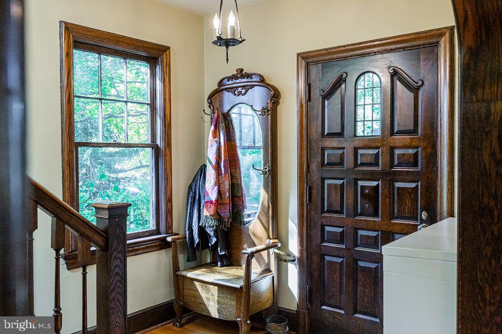 GRANDVIEW HEIGHTS - Residential