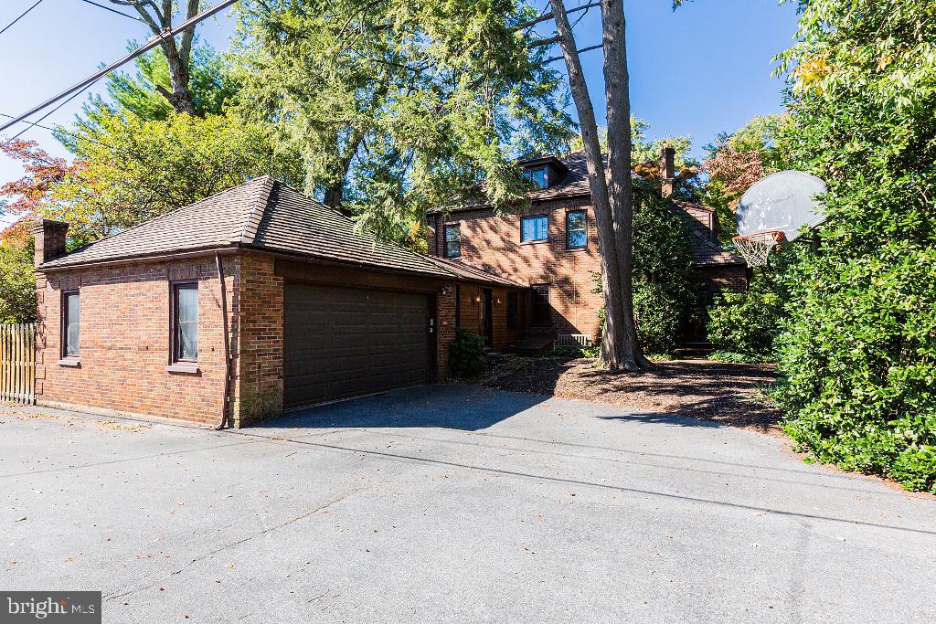 GRANDVIEW HEIGHTS - Residential