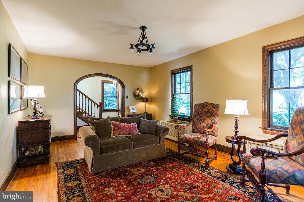 GRANDVIEW HEIGHTS - Residential