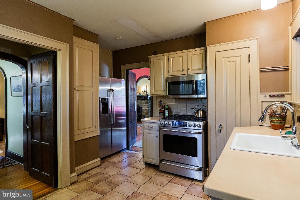 GRANDVIEW HEIGHTS - Residential