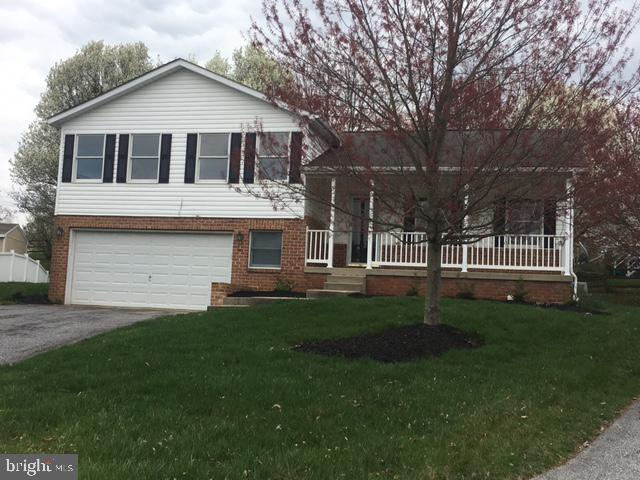 Very nice Split Level located on a quiet cul de sac.  Great house with lots of storage.   Over 1700 sq feet of living area plus 2 car garage, front porch and trex deck.   The large country kitchen has a slider to the deck and  rear yard.   The family room and bonus room is just a few steps from the spacious living room  Tenant Insurance is required.  Please No Pets and No Smoking in the home.  Application fee is $35.00 per adult.