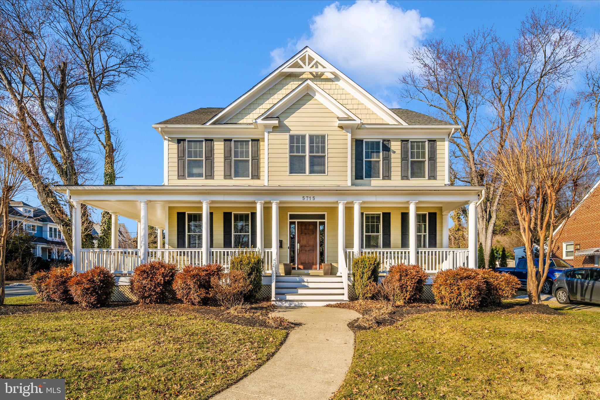 LONE OAK - Residential