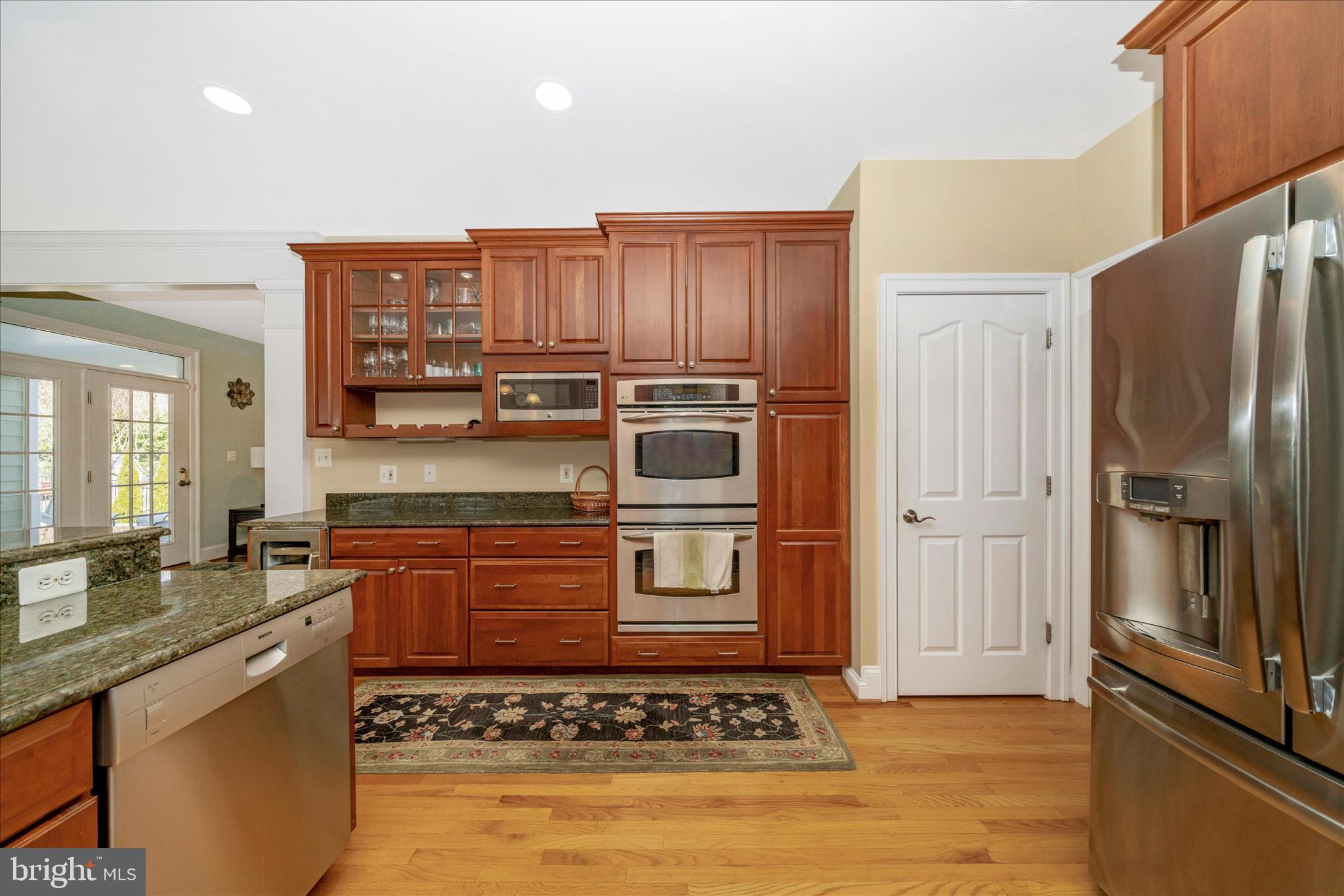 LONE OAK - Residential