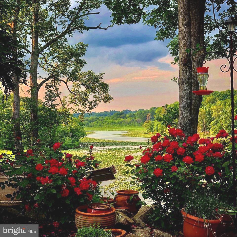 AQUIA HARBOUR - Residential