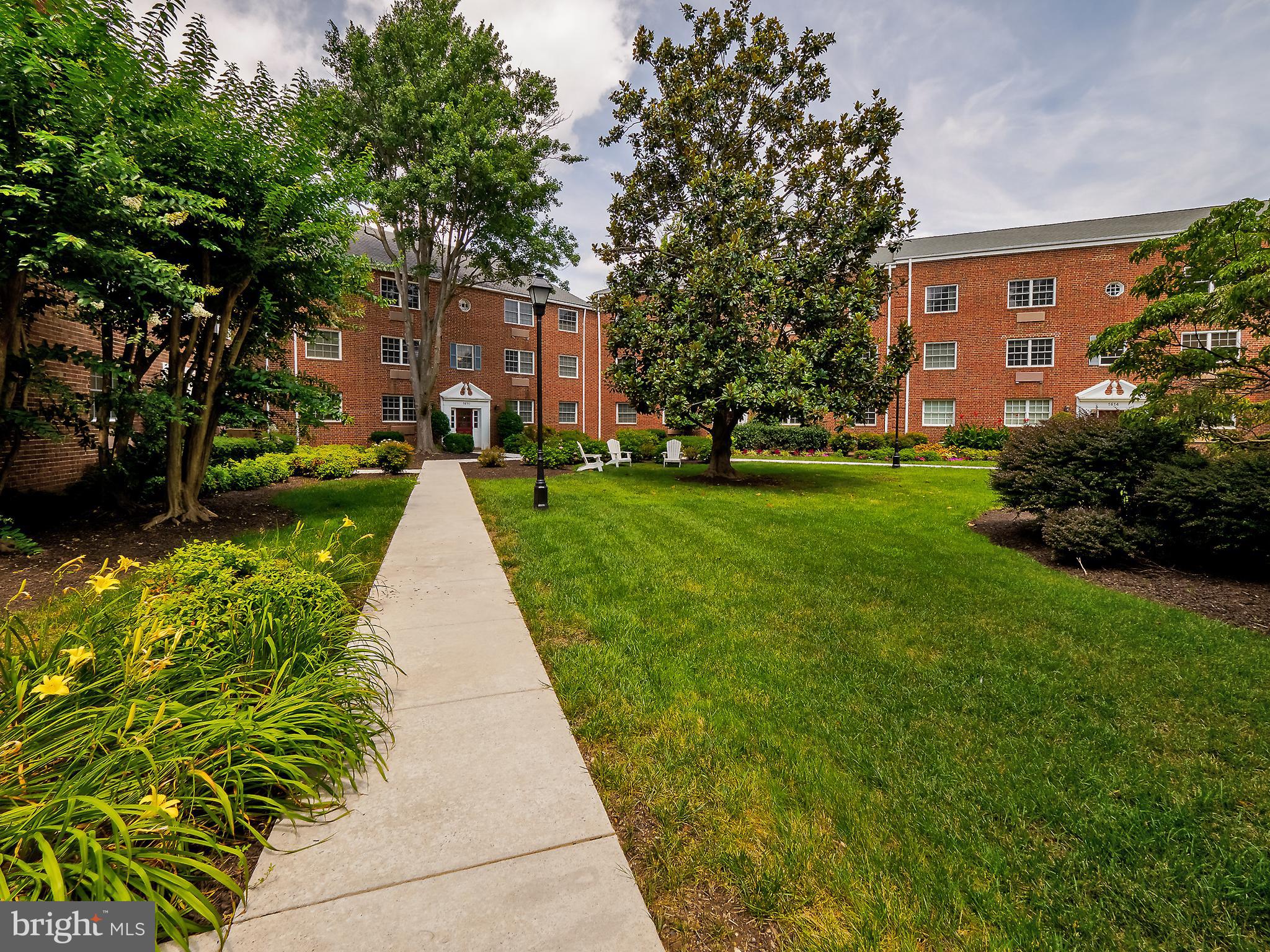 POTOWMACK CROSSING - Residential
