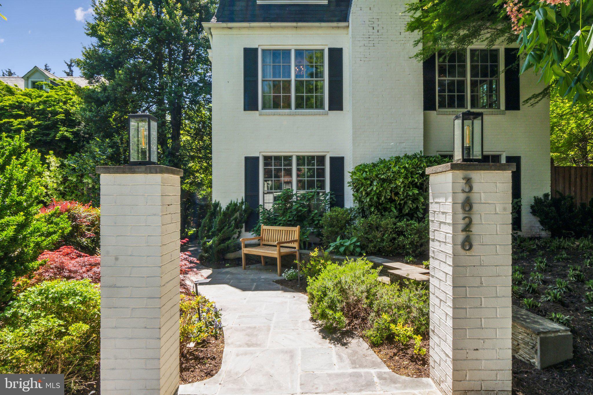WAKEFIELD - Residential