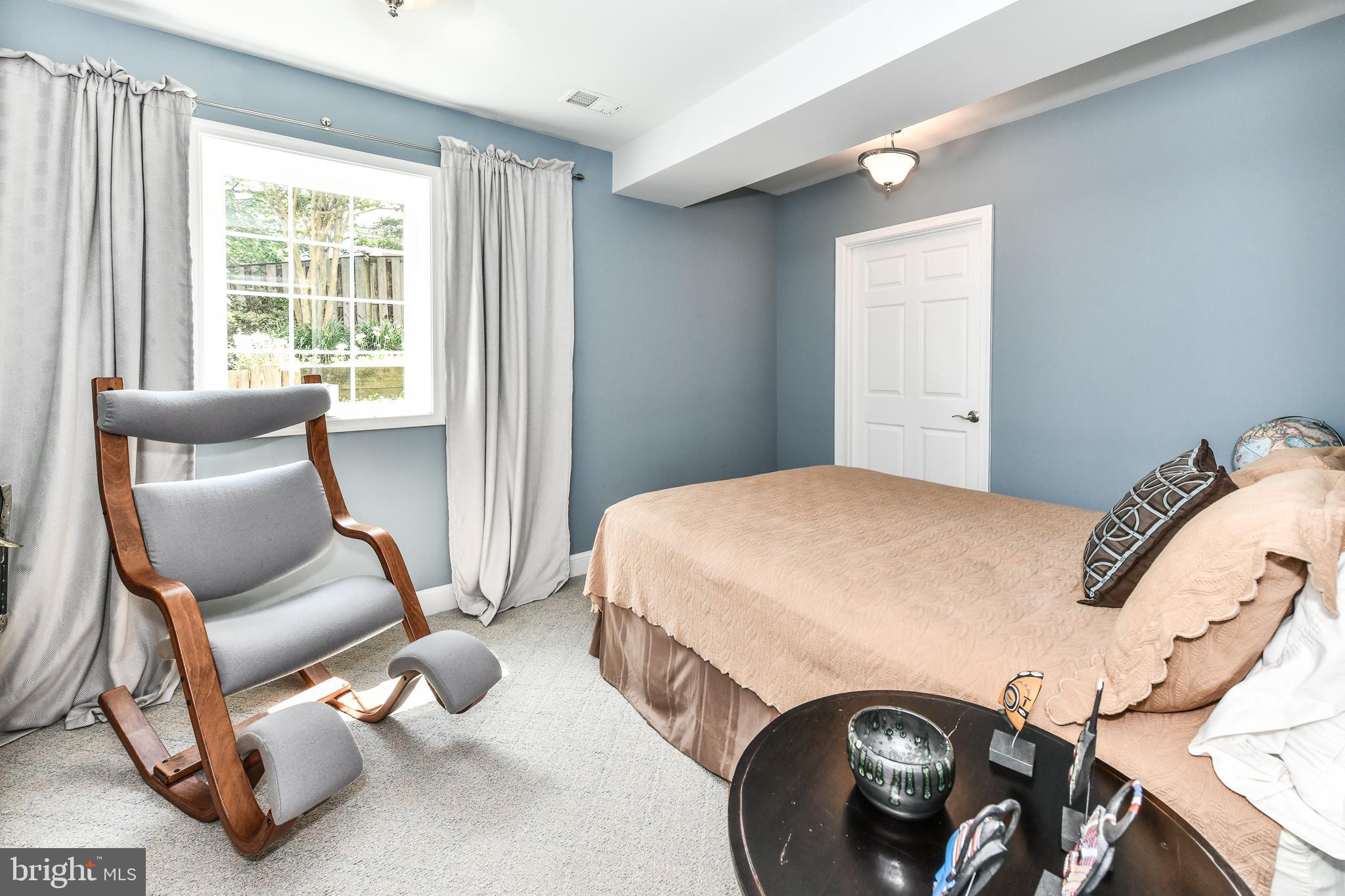 BLACK OAK CLUSTER - Residential Lease
