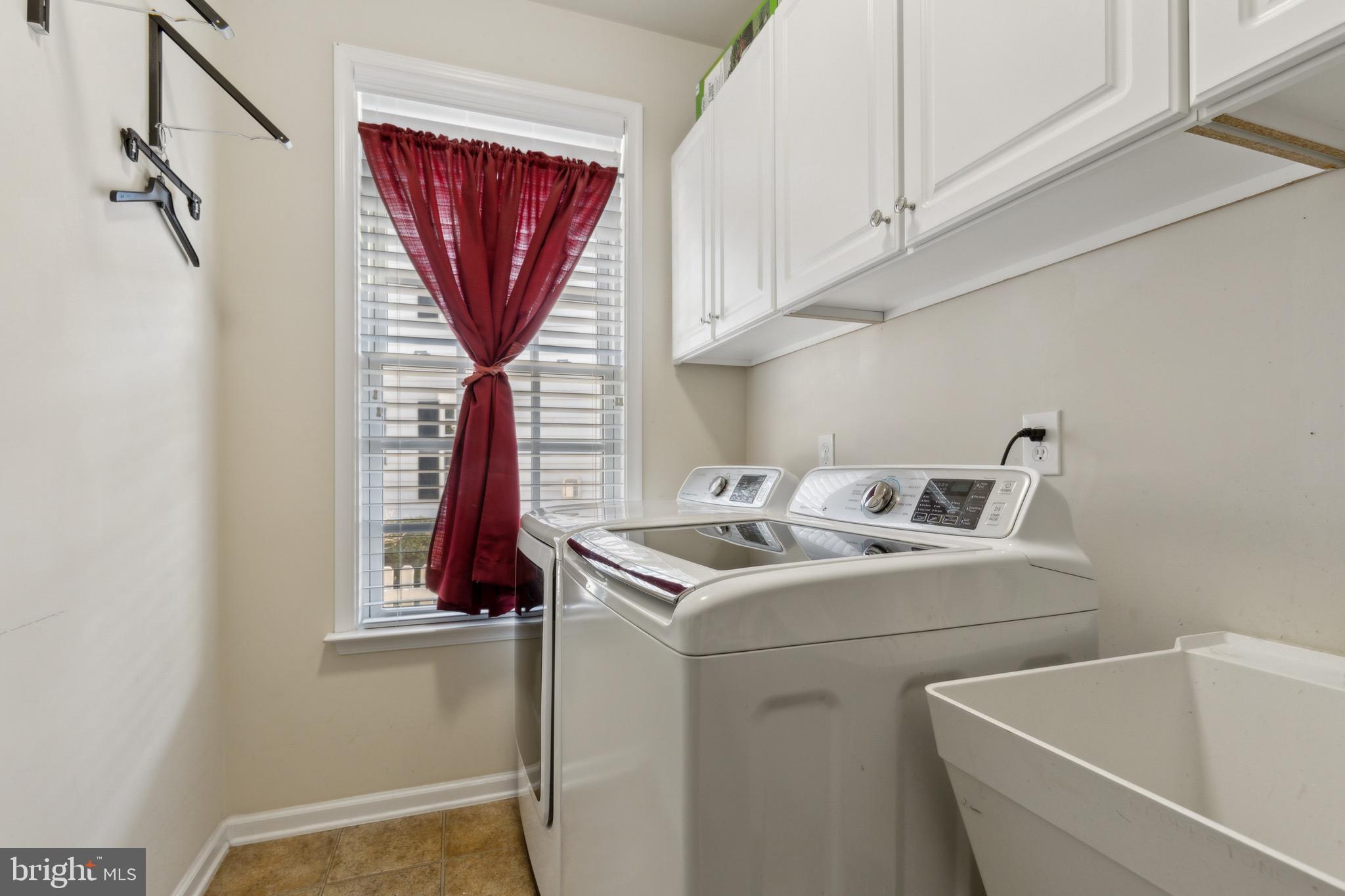 NEW BRISTOW VILLAGE - Residential