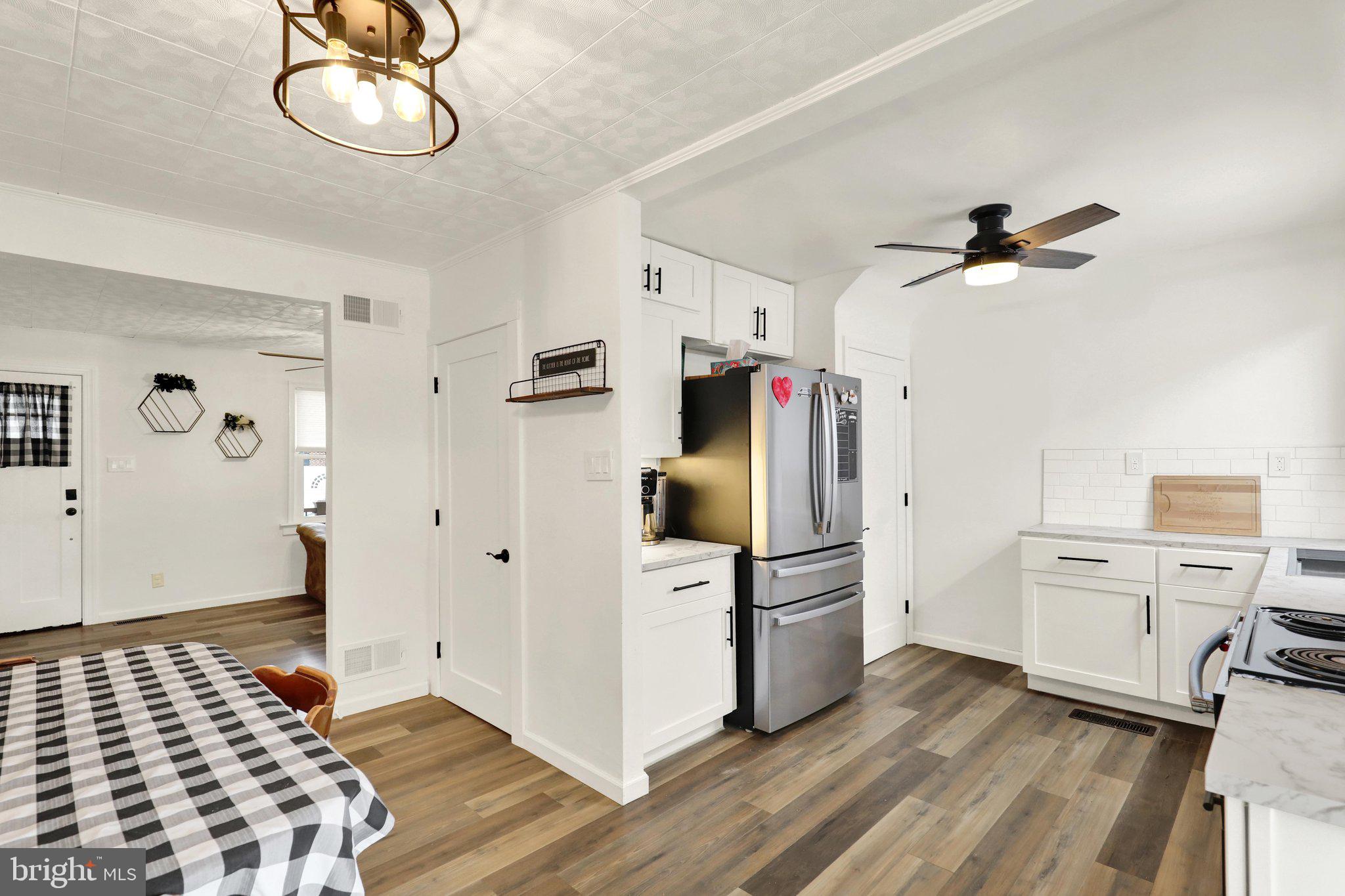 PALMYRA BOROUGH - Residential