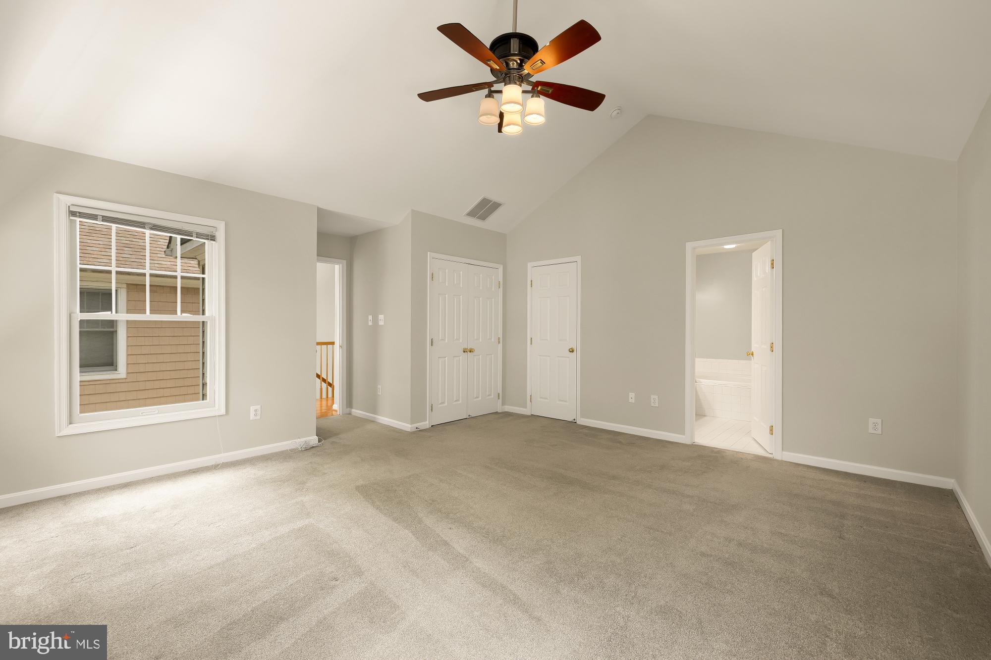 LAKELANDS - Residential