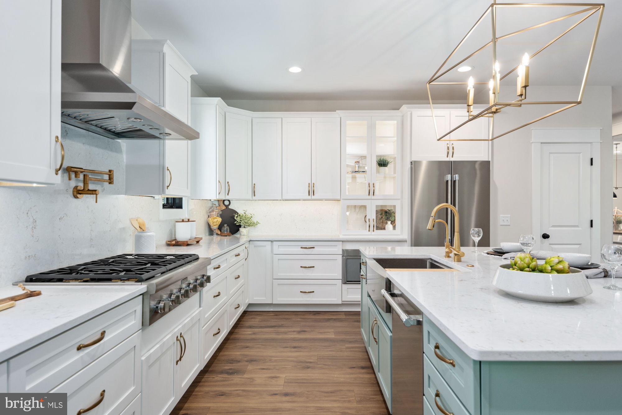 WATER EDGE ESTATES - Residential