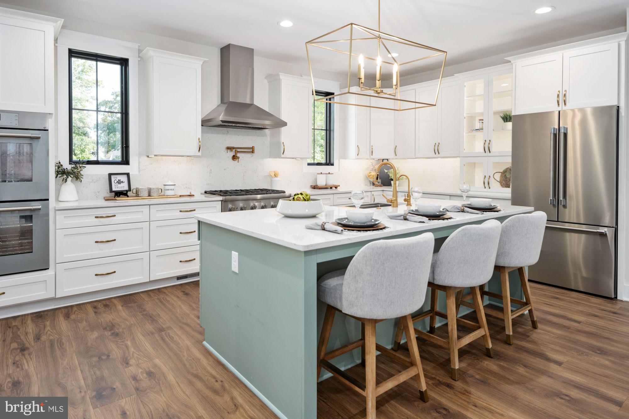 WATER EDGE ESTATES - Residential