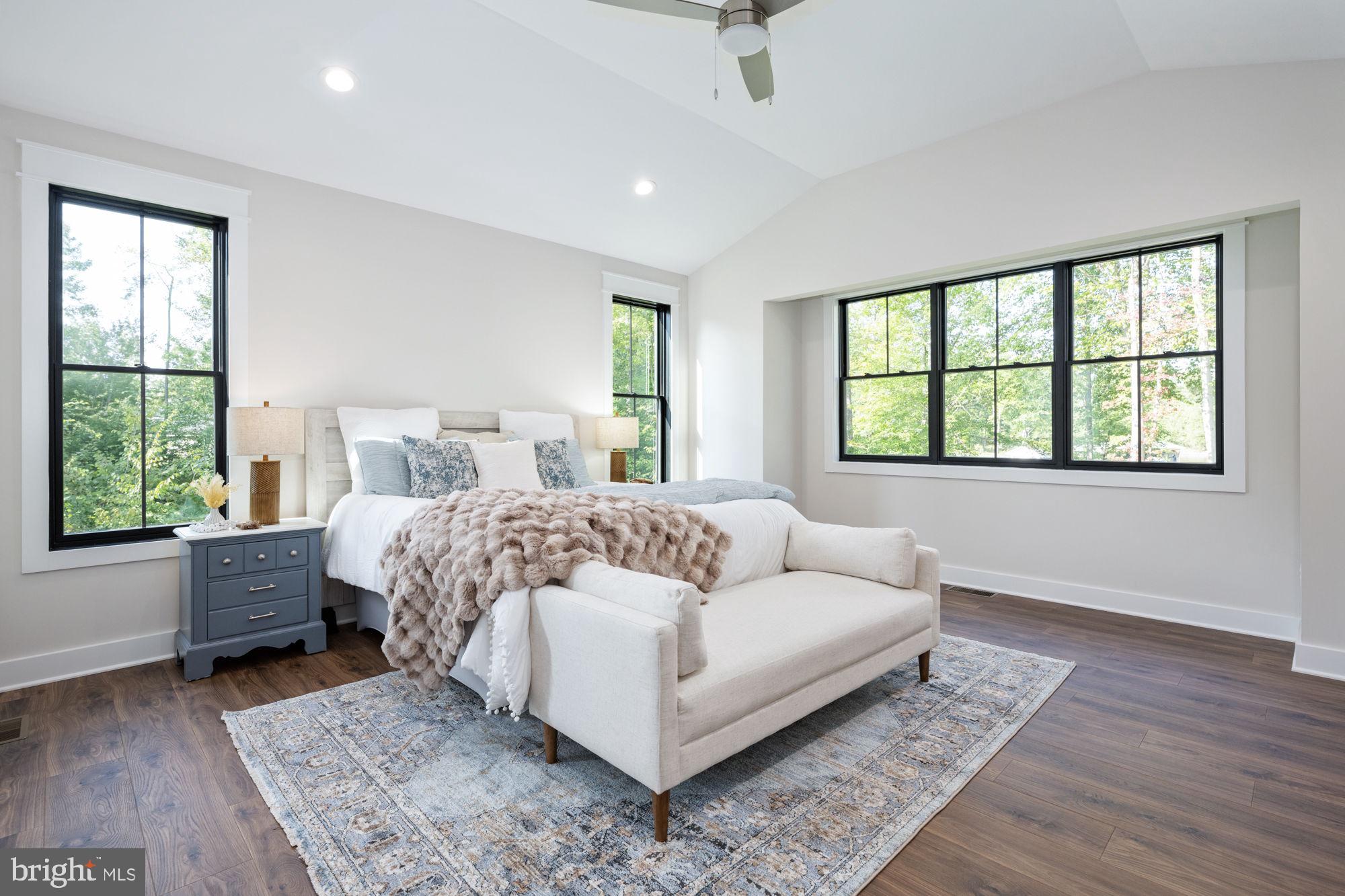 WATER EDGE ESTATES - Residential