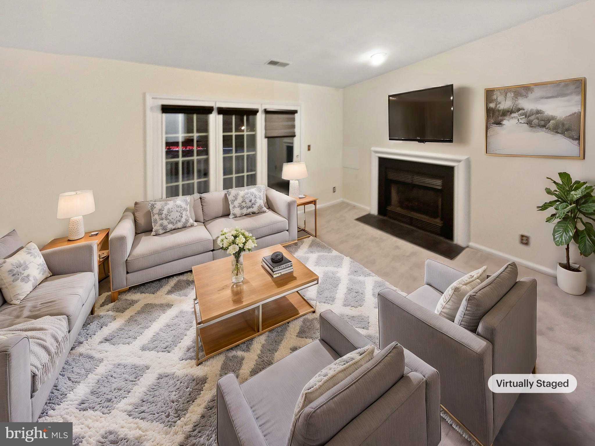 KINGSTOWNE - Residential