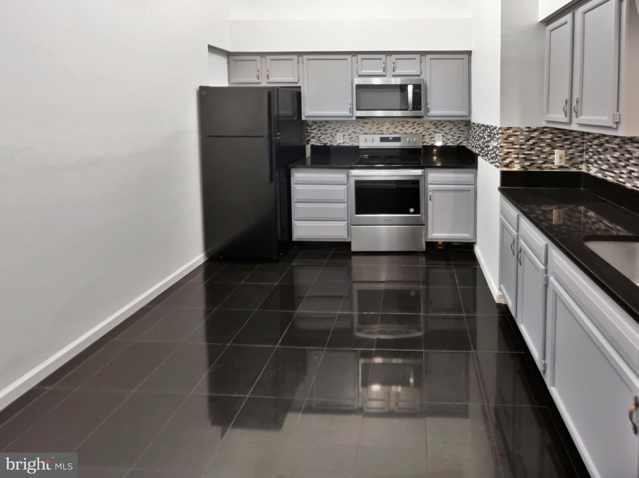 KINGSTOWNE - Residential