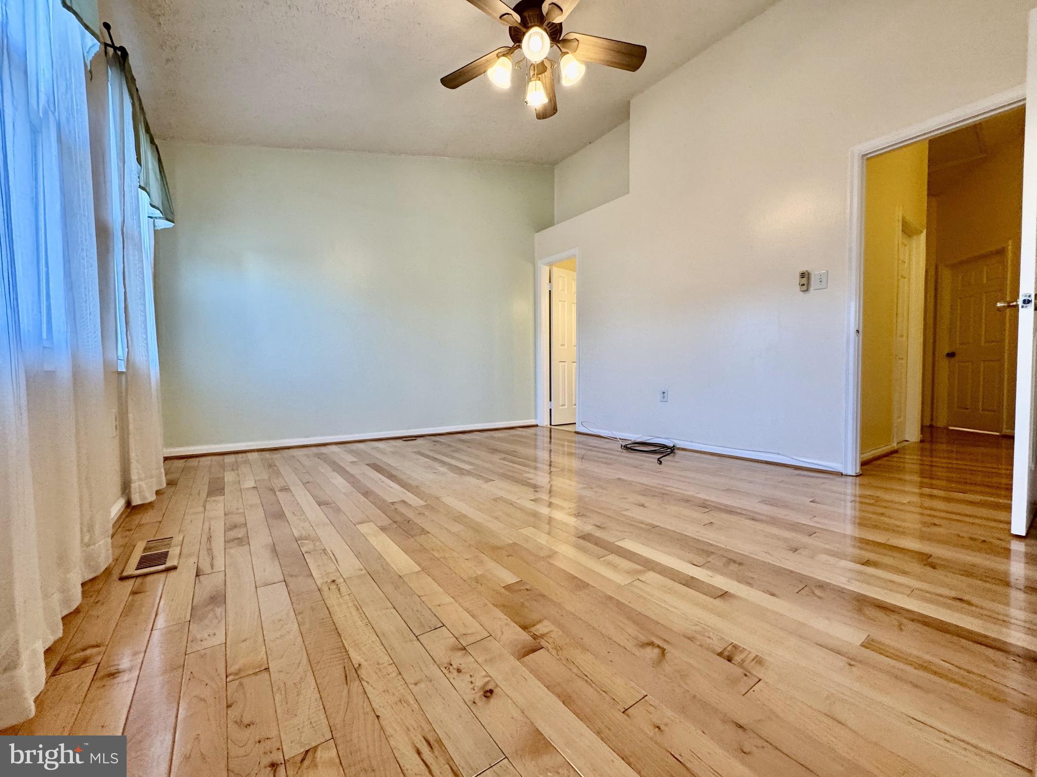 AMBERFIELD - Residential Lease